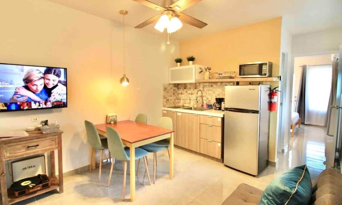 Mayaguez Pueblo Apartment | 1.7 Balcony Generator Parking 2nd Floor