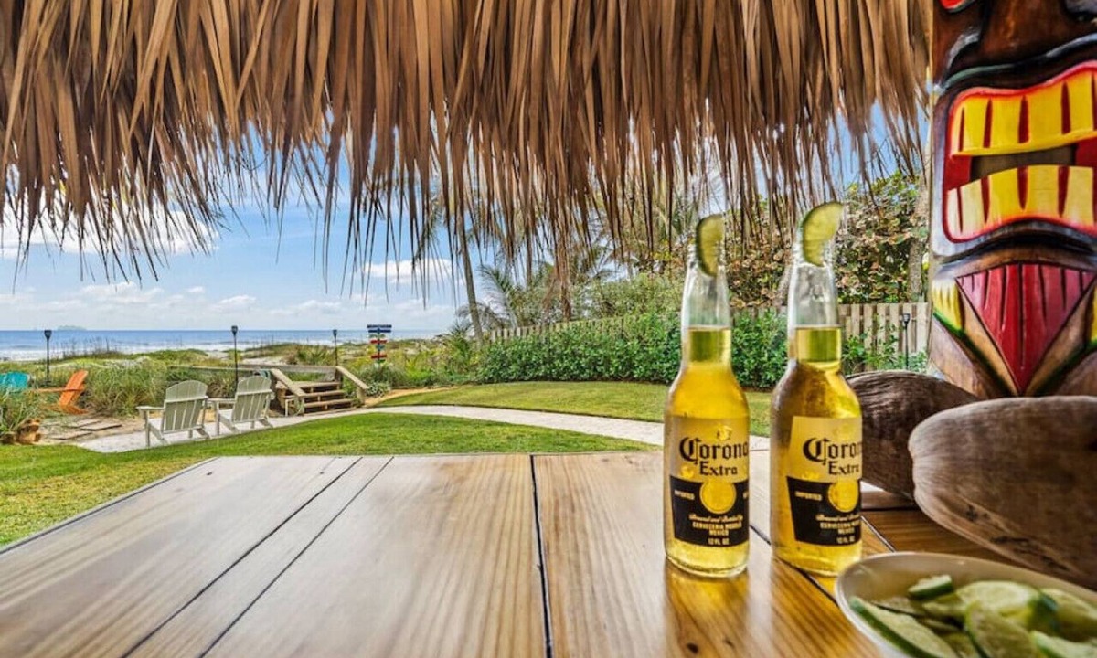 Cocoa Beach House | 10BEDS 7BR Oceanfront Home w/Private Beach Access