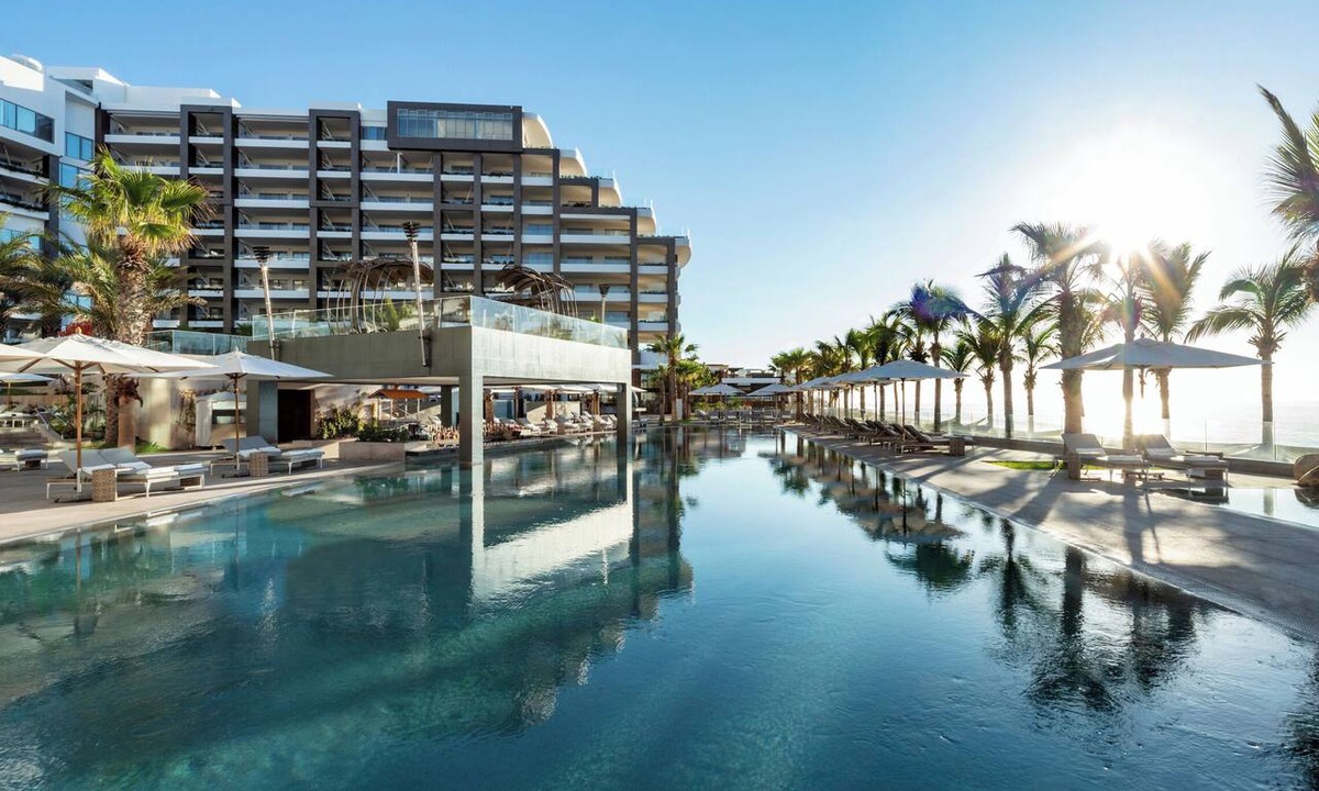 Palmilla Resort | 1BR resort unit in brilliant Cabo San Lucas with luxury spa & gym- sleeps 4