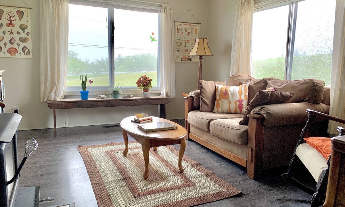 Richmond County House | 2-Bedroom Oceanfront in D'Escousse, Isle Madame