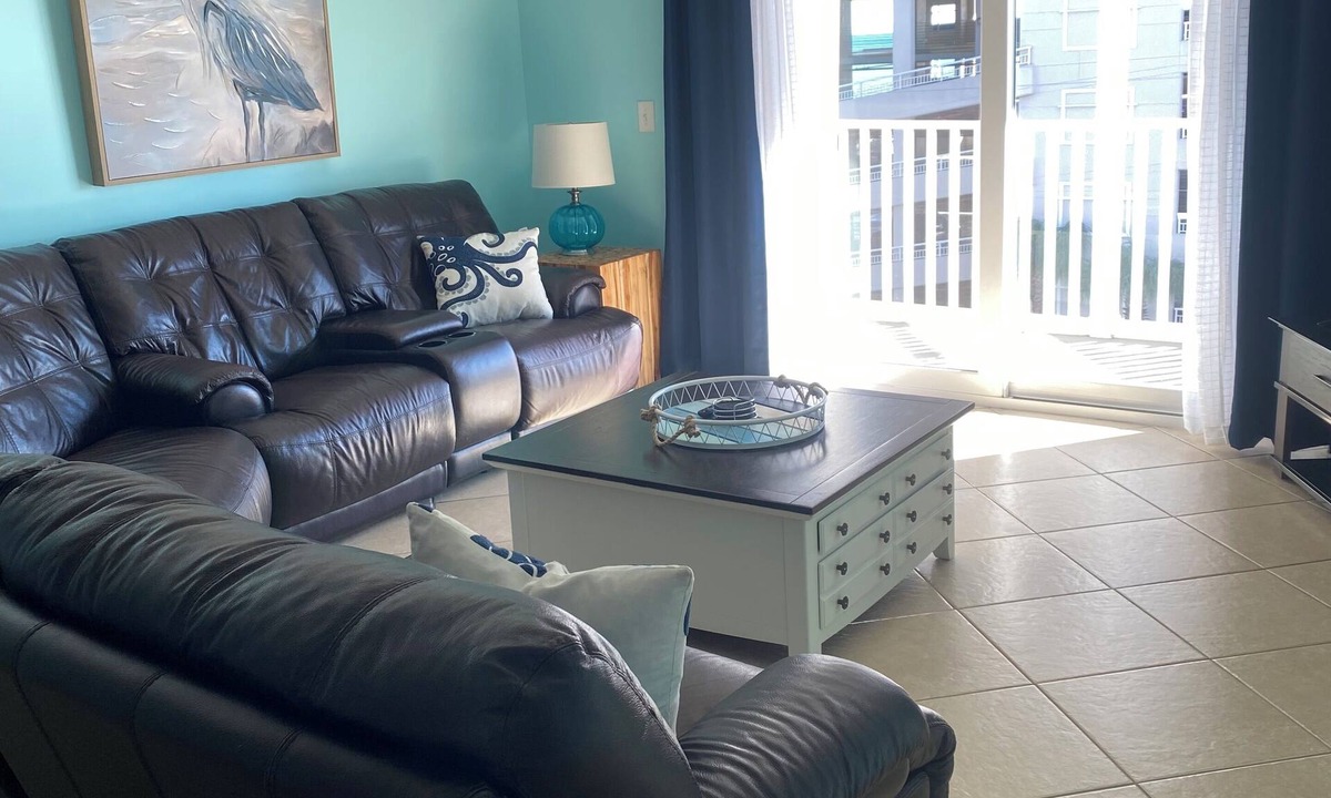 Crescent Beach Villa | 2000sq ft Ocean View Villa, steps to the beach, small pool & hot tub. 4 king bed