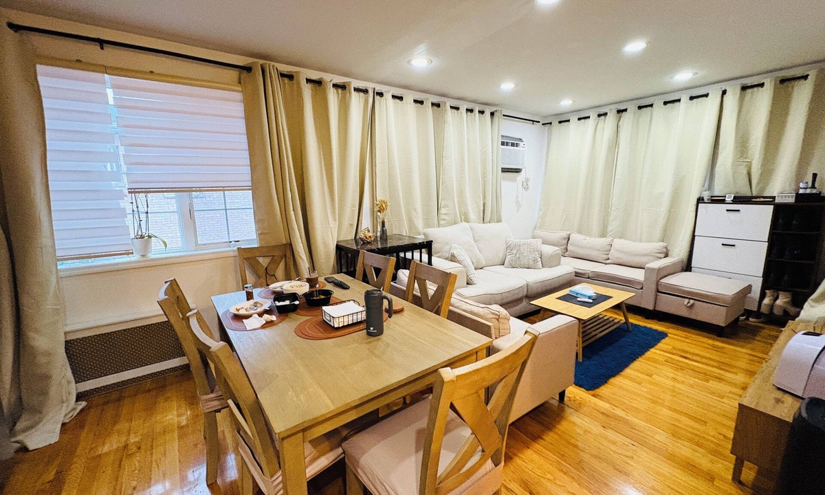 Murray Hill Condo | 3-bedroom 2 bathroom condo in Queens! US OPEN! Prime location
