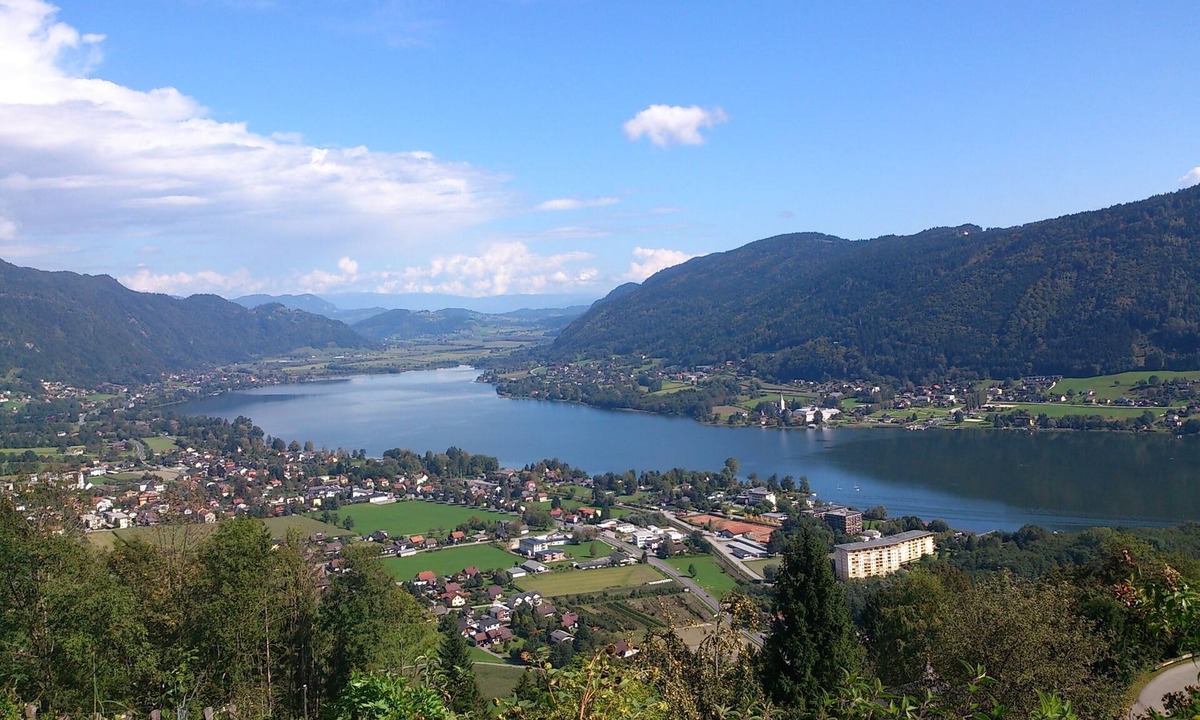 Tschoran Apartment | Apartment on Lake Ossiach, free entry to the lido, apartment for
