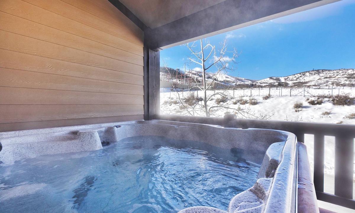 Bear Hollow Village House | Bear Hollow - Cozy Retreat w/Hot Tub, Near Lifts