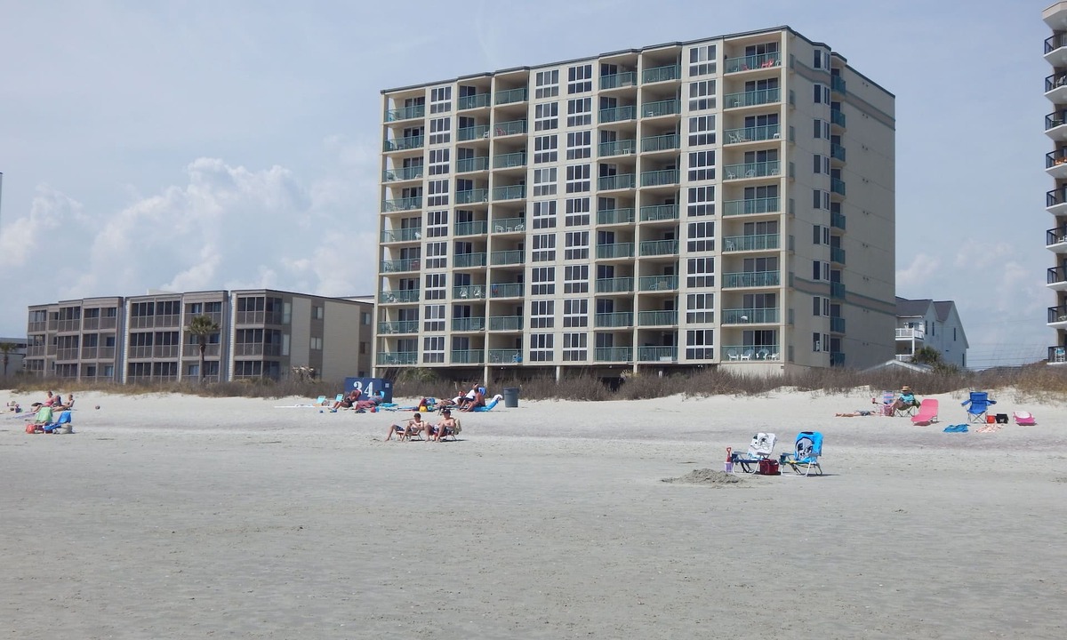 Crescent Beach Condo | Beautiful 3 Bedroom Beachfront Condo, In Family Friendly North Myrtle Beach