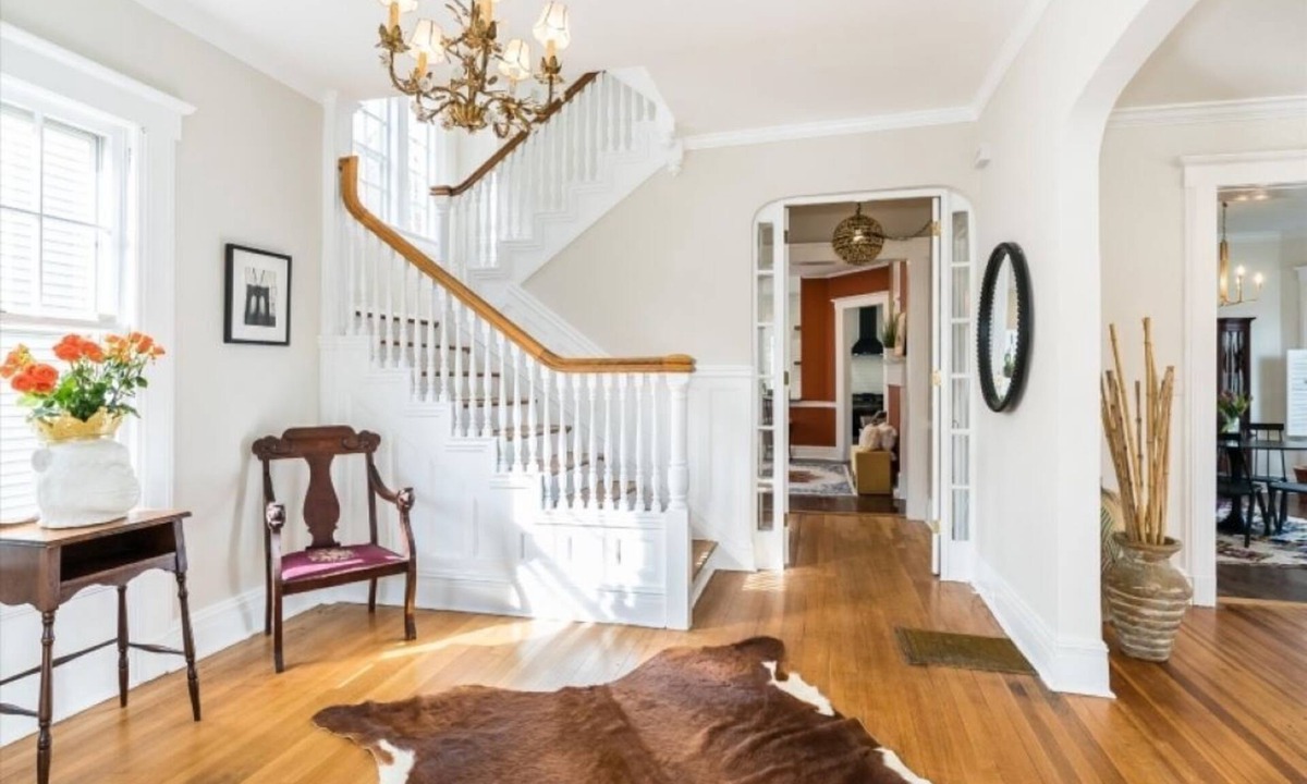 Montclair House | Beautiful Downtown Montclair Victorian 12 miles/35 minutes from Manhattan.