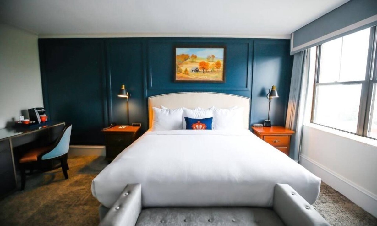 Charlotte Center City Hotel | Boutique Stay Near Charlotte Convention Center and Local Attractions