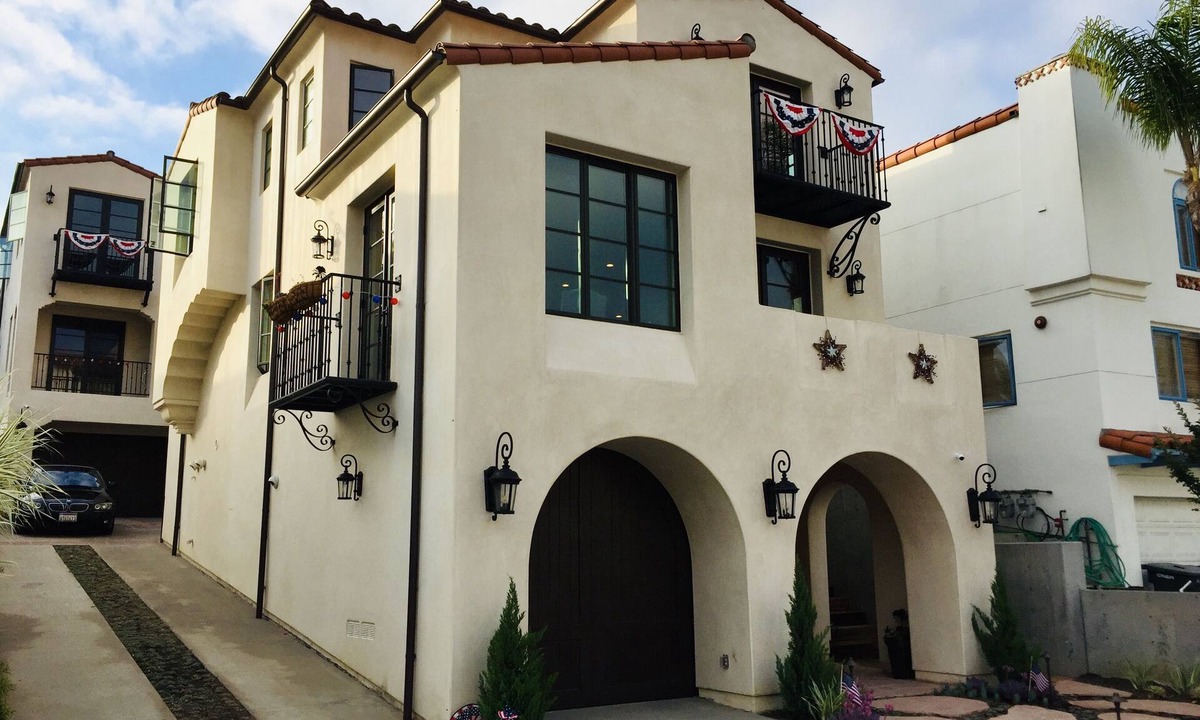 San Clemente House | Casa Clemente - Modern Spanish Beach Home in San Clemente, Near Beach & Downtown