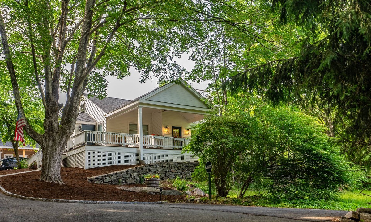 Chester Center House | Charming Chester Retreat- Near Village Center