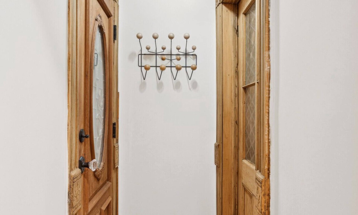 Bedford-Stuyvesant Apartment | Charming Mid-Century Garden Level Brownstone, 1 BR with Private Access