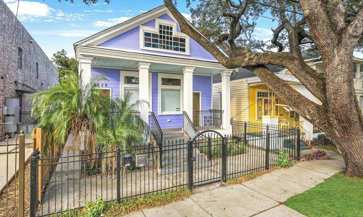 Milan House | ✨ Chic 5BR Retreat | Near FQ, Superdome & Tulane