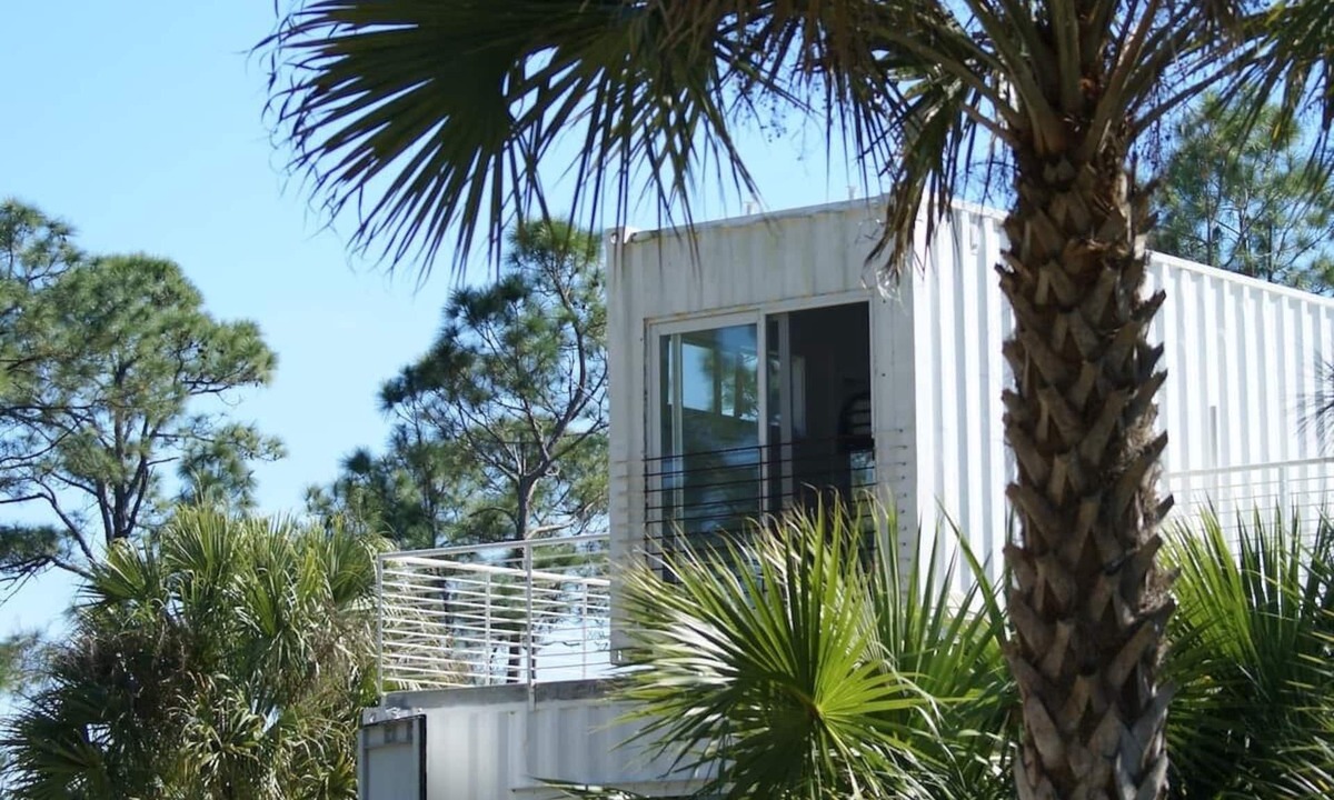 Jupiter Farms Cottage | Connect with Nature at Headwaters Retreat in Jupiter Farms