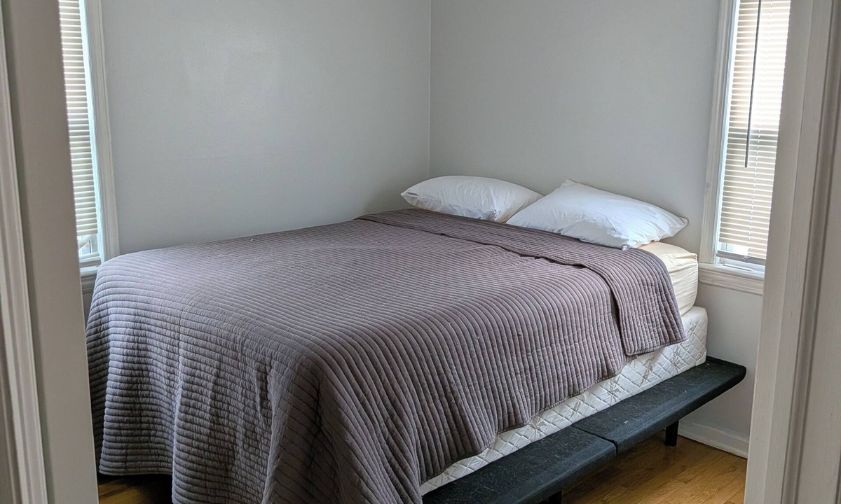 Paramus House | Cozy 3-bedroom townhome w/AC in pleasant Paramus. World Cup, negotiable rates