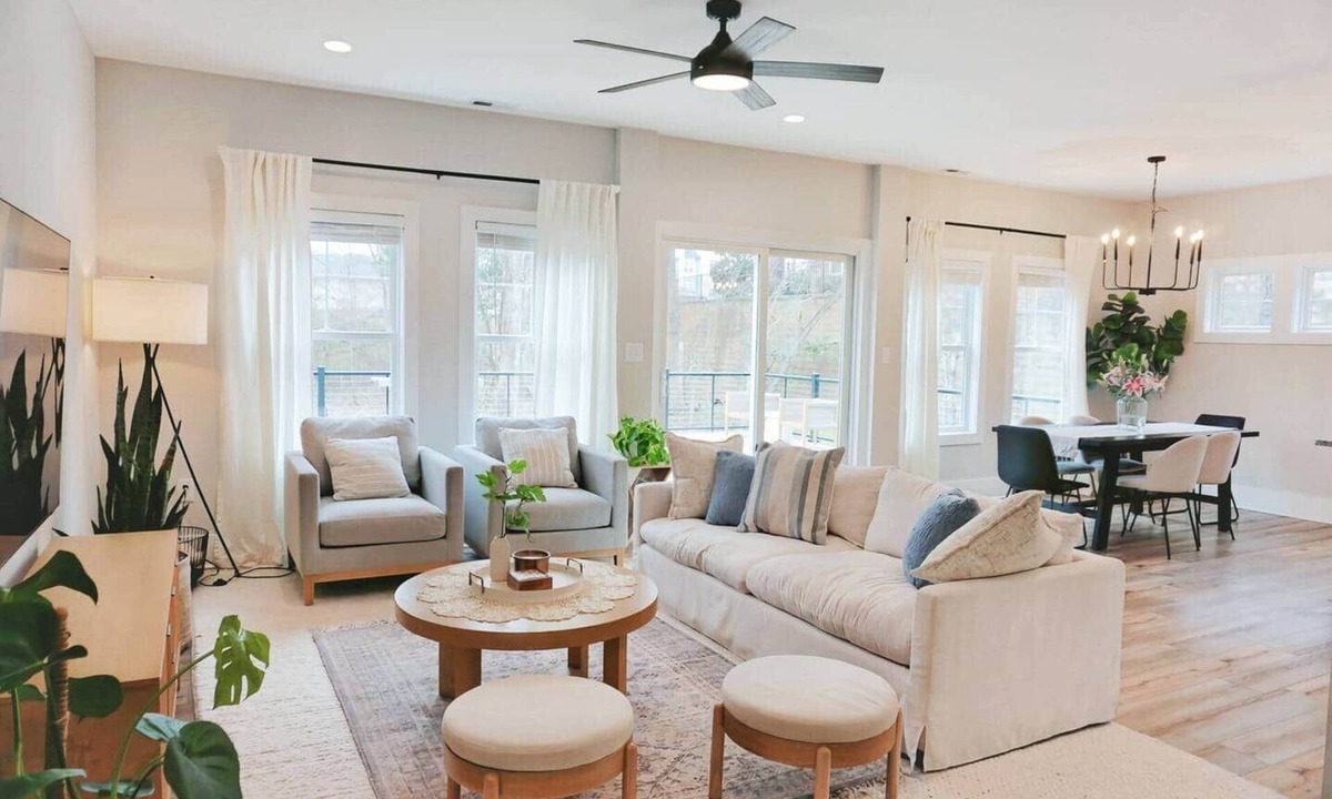 Huntersville House | Cozy Cottage 4BR. in the Heart of Huntersville