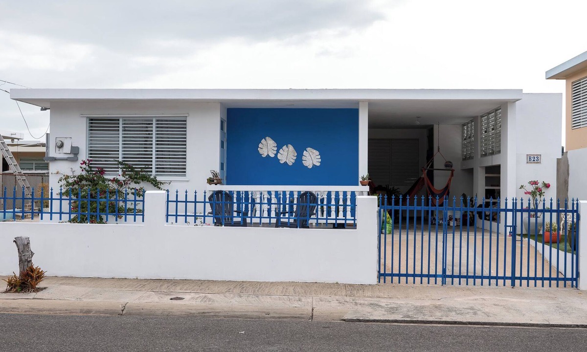 Miradero House | Cozy Home Close to Beaches