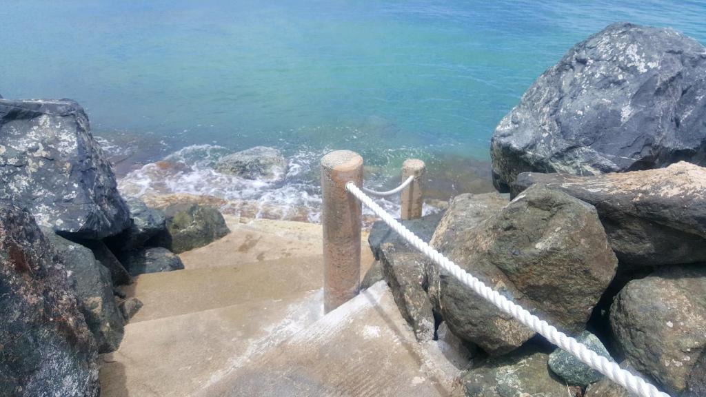 Punta Las Marias Apartment | CozyBeach large 1BdrApt 50 steps from Atlantic Ocean private street between Ocean Park & Isla Verde 5 mins from Airport
