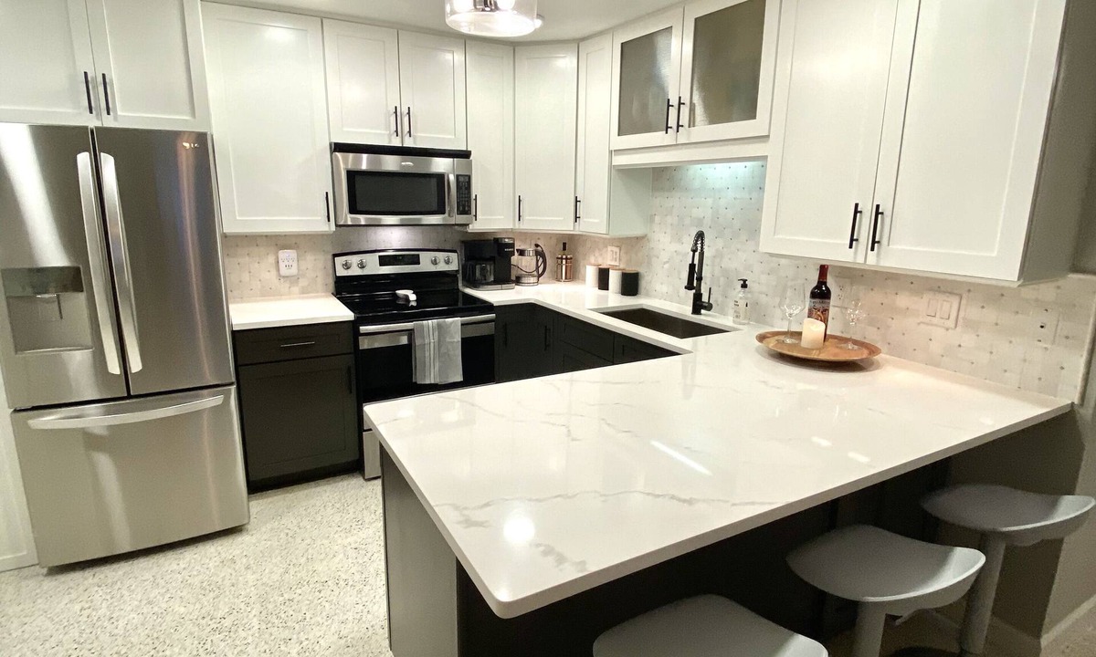 Cocoa Beach Condo | Enjoy a Perfect Beach Retreat! Short walk to the Ocean.