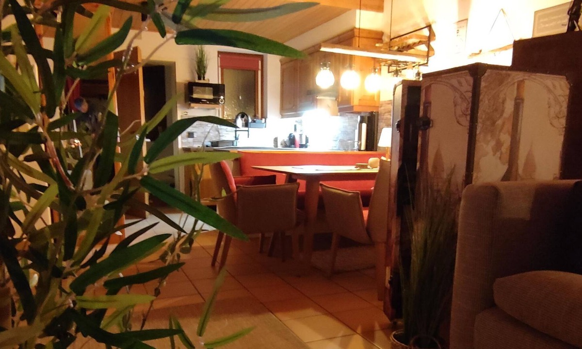 Kanzelhohe Apartment | Familien-garten-suite Kanzelhöhe
