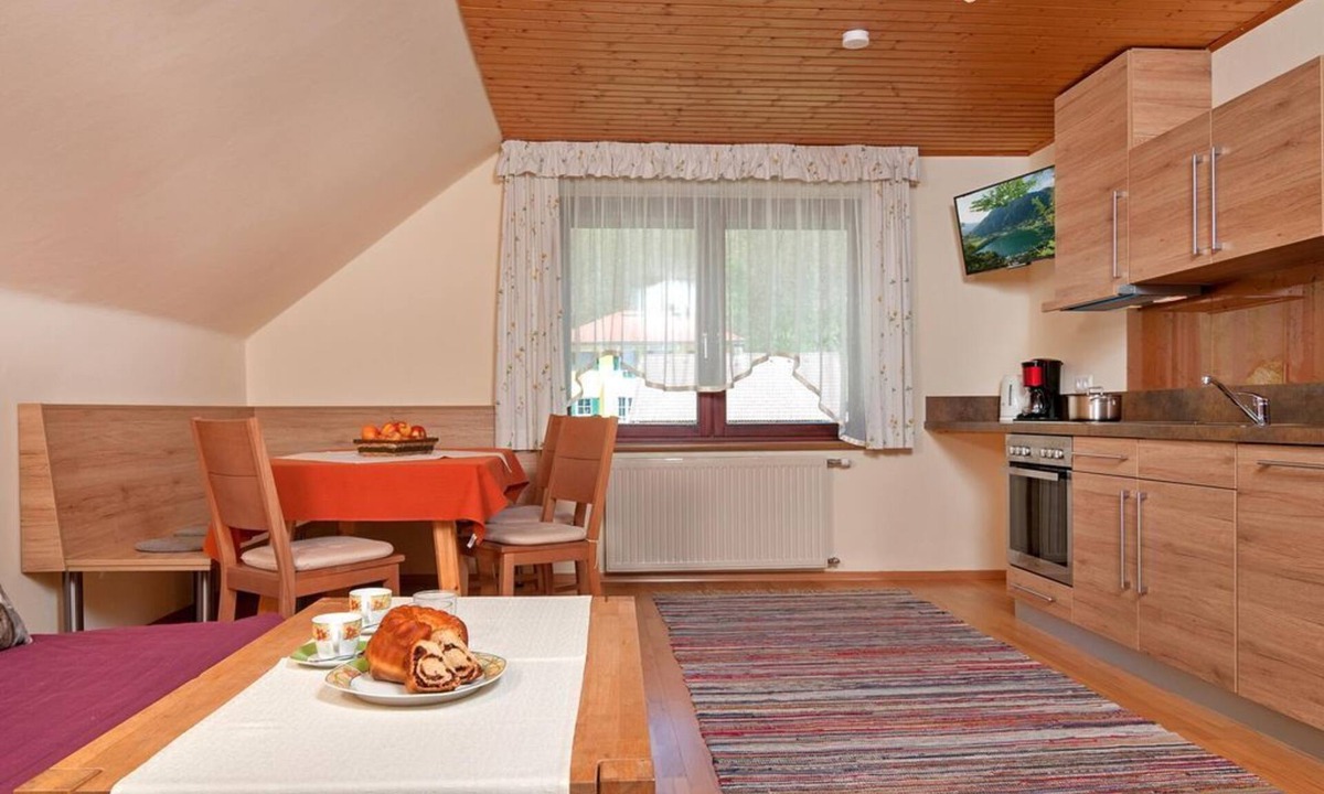 Landskron House | Ferienwohnung "eiche" für 2-5 Personen - Sonnhof