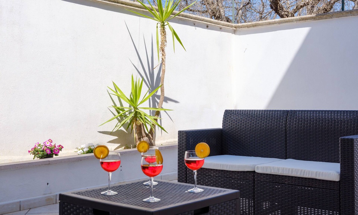 Galatone House | Holiday Home 'Angel' with Private Terrace, Wi-Fi and Air Conditioning