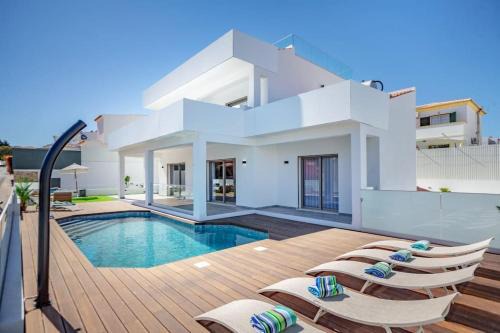 Montechoro Villa | Krystal Bay Villa