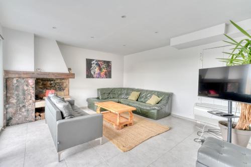 Jonage Apartment | Le Grand Refuge - Terrasse Privée - Jonage