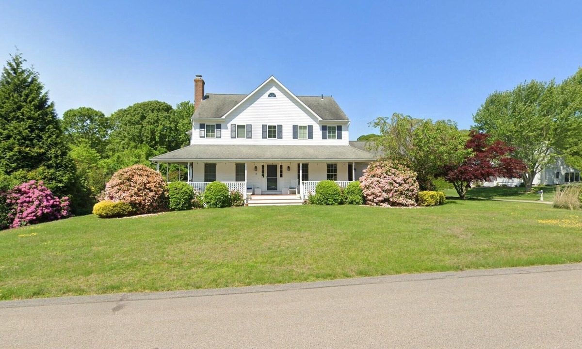 Westerly House | Long/Short Term Rental at Beautiful Westerly Home Near Mystic and Watch Hill