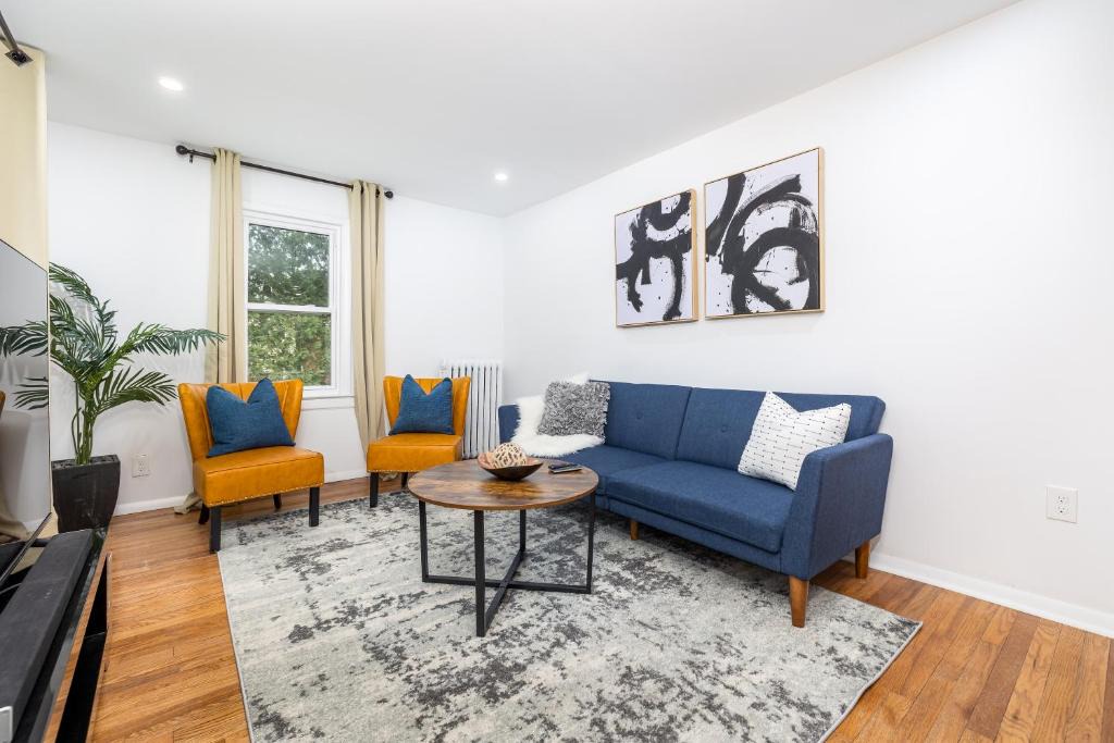 Windsor House | Lovely Ranch House in Windsor, 10 mins to Hartford Connecticut