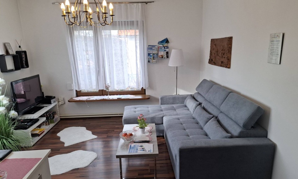 Villach Apartment | LUXURY APARTMENT Quiet location, 10min. to the center. Close to lakes + ski area