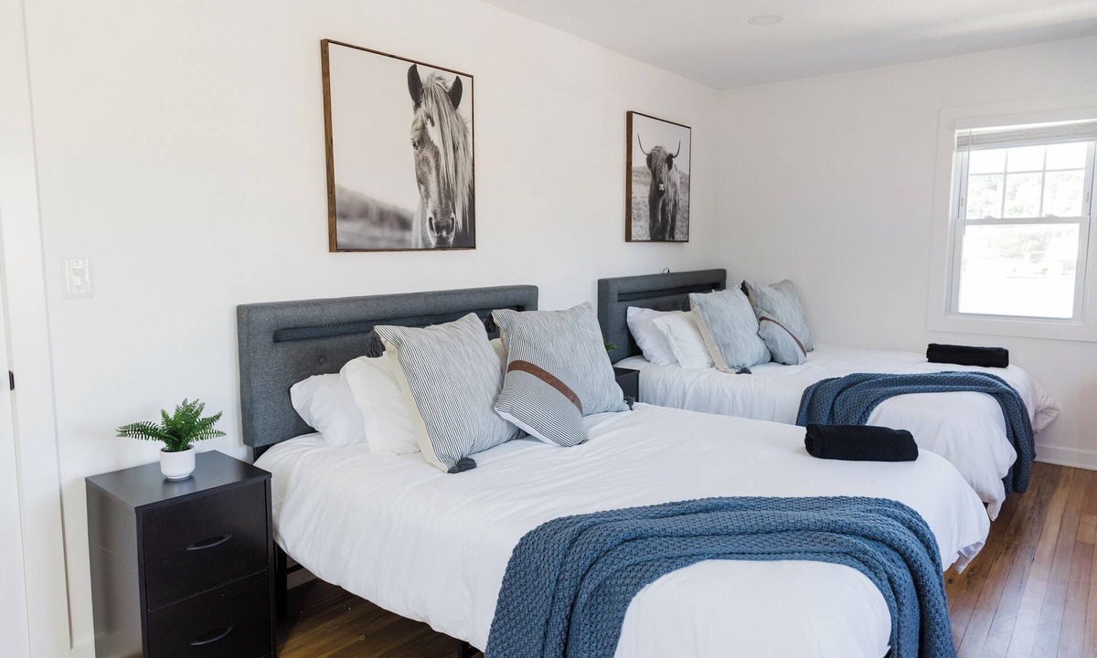 Southeast Yonkers House | Marvelous 4-bedroom house in Woodlawn Heights, family friendly.