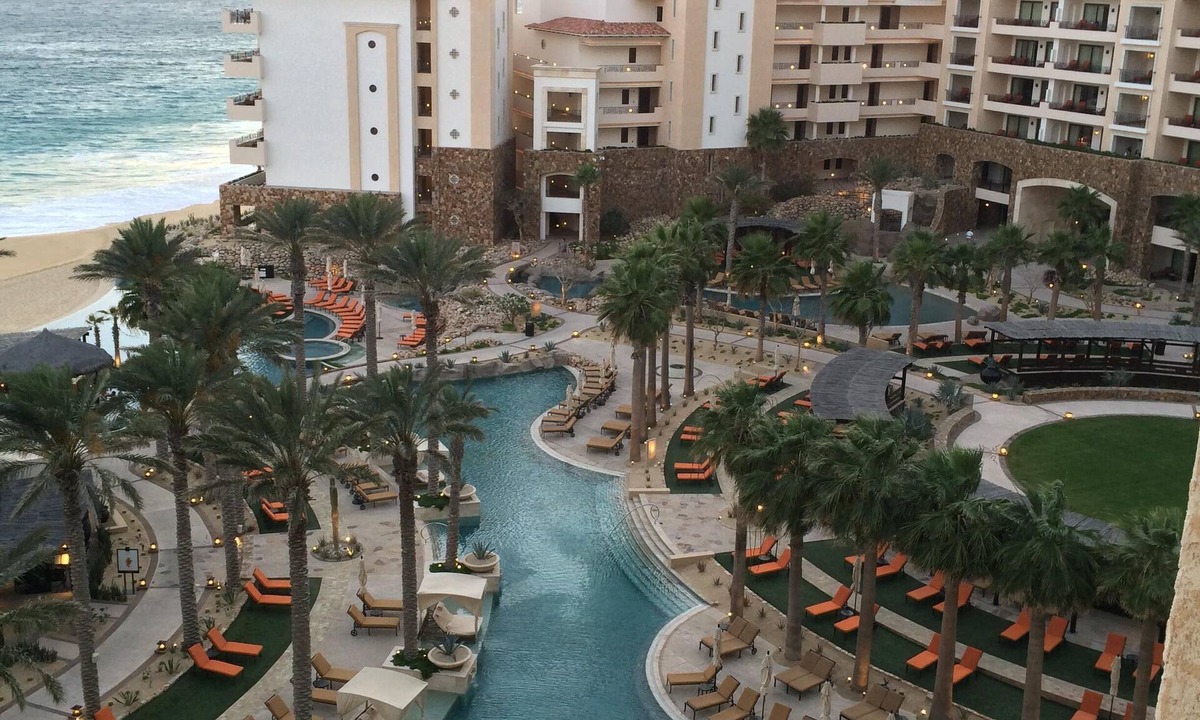 Cabo San Lucas Condo | MASTER SUITE (ONE BEDROOM SUITE) @ 5 Star Grand Solmar Sleep 4