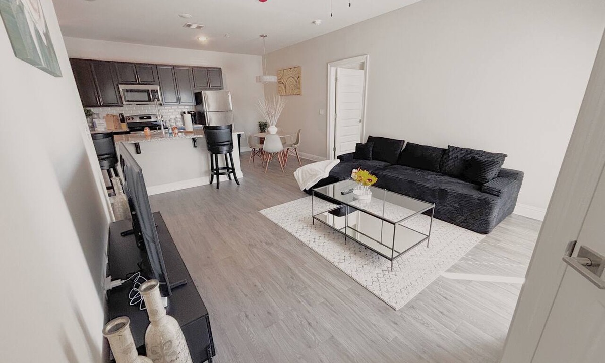 Tangipahoa Parish Apartment | Modern 2BD/2BA Oasis Fast WiFi Balcony Gated Community Near SLU & Downtown