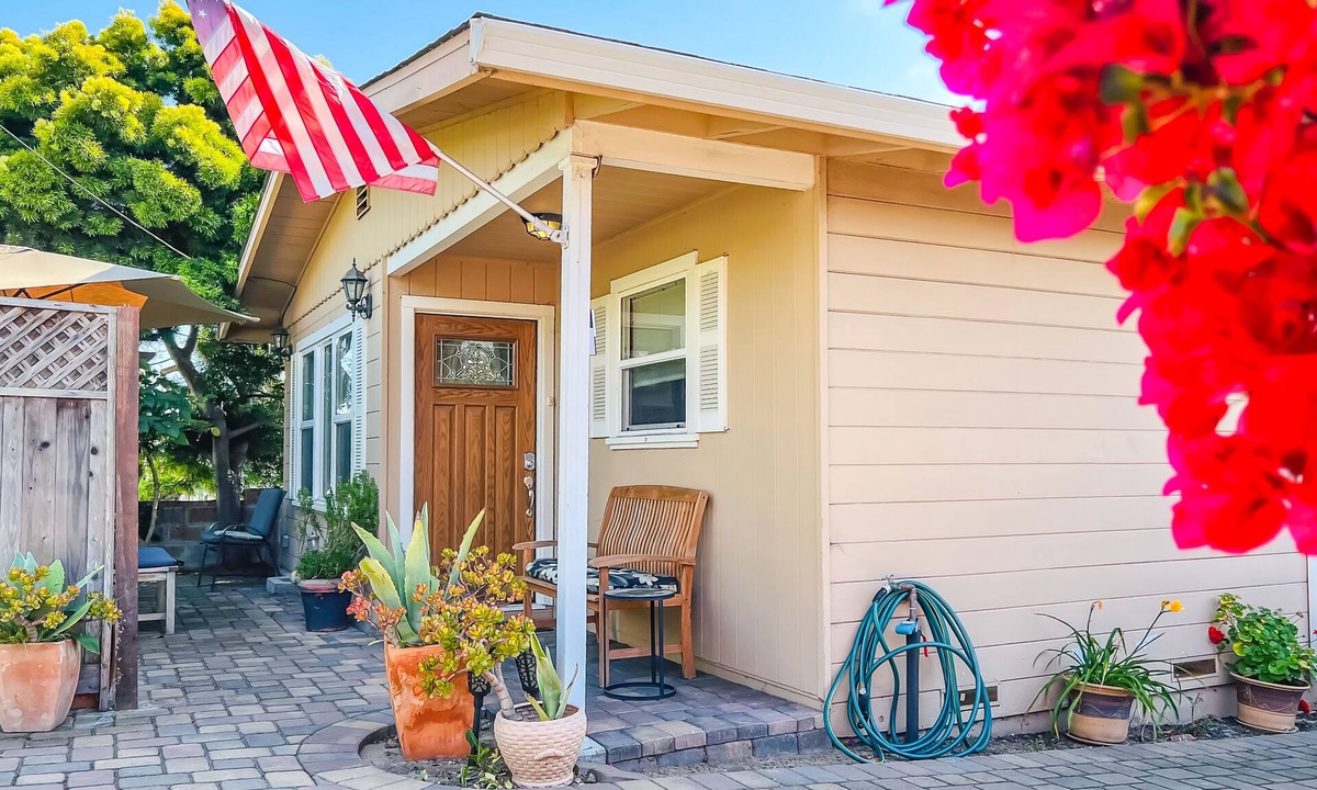 Seaside House | Monterey County Seaside, Bungalow minutes from the Ocean !