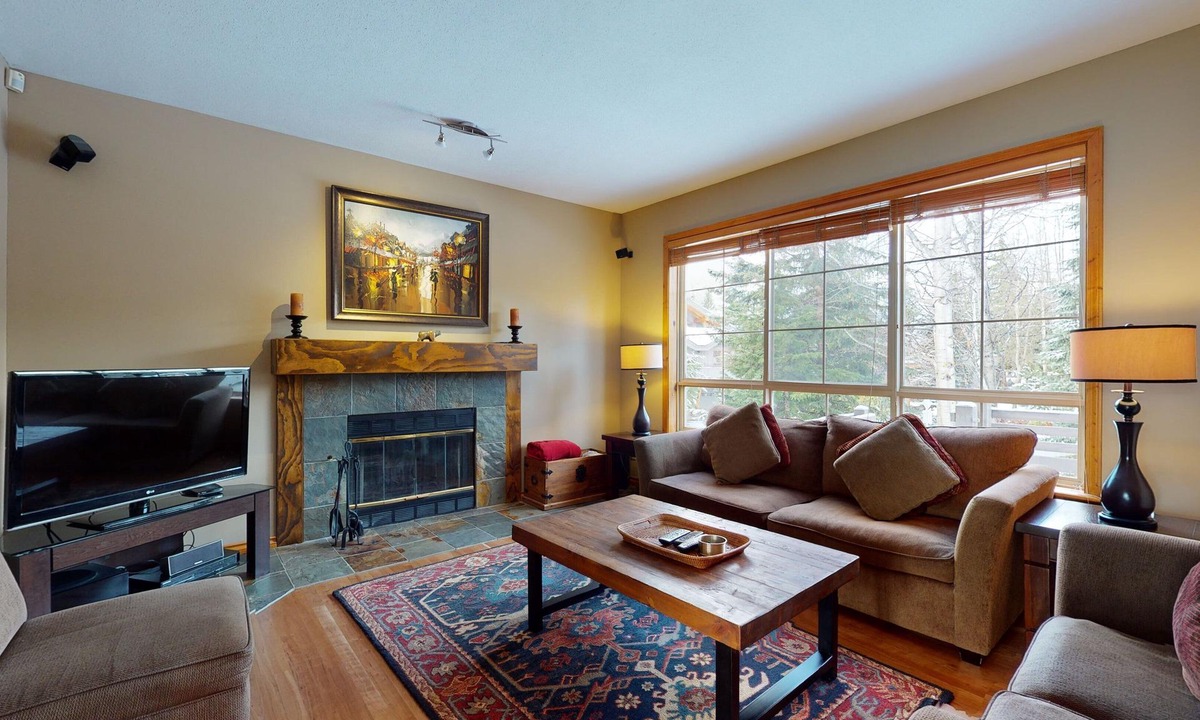 Nicklaus North House | Nicklaus North Luxury Family Townhome, Huge Floor Plan, Quiet, Private Garage