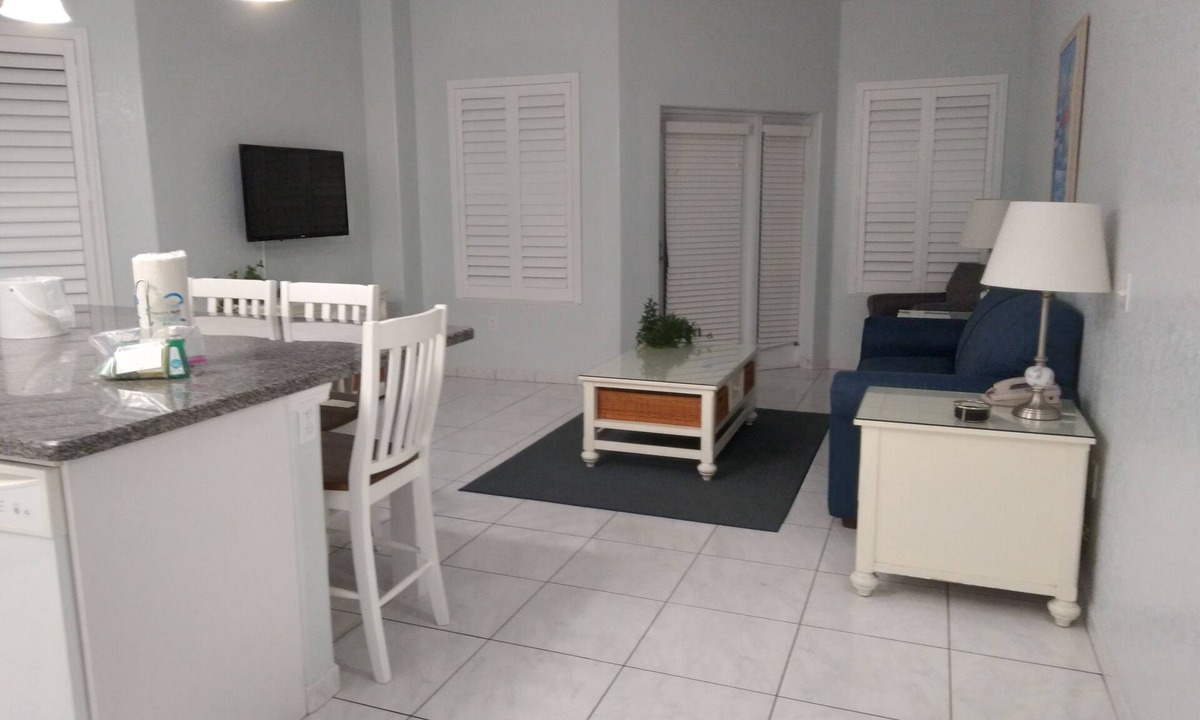 Ormond Beach Resort | Ocean View, Corner/End Unit, Large Balcony, 1 BDRM/Bath, Sleeps 4