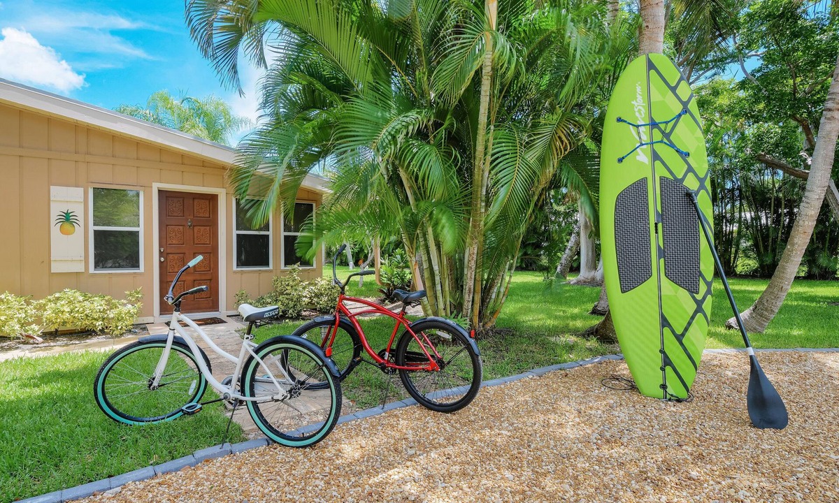 South Beach House | OCEANFRONT Private Beach PETS WELCOME Last-Minute Special Offers