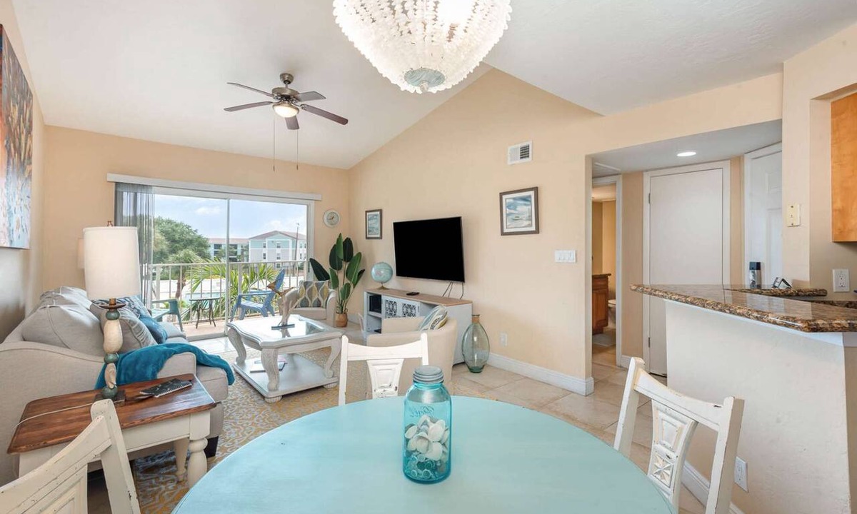 Ocean Side Village Condo | Peacock · Bright Beachy King Bed Condo · Half Mile to Beach