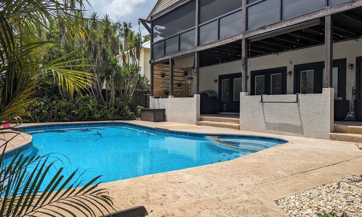 Cocoa House | Poolside Oasis in Cocoa Village