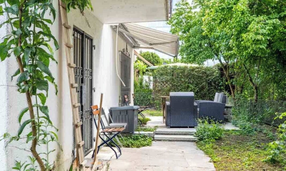 Seebach House | Private Room near Airport | Garden | Late Check-out