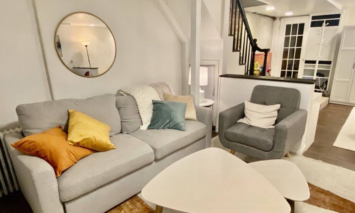Harsimus Cove Apartment | Private Studio Apt. in Jersey City, 2 stops to NYC