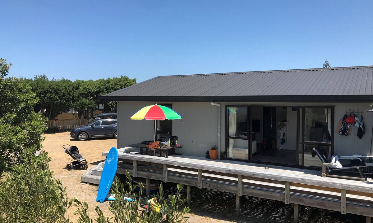Omaha House | Quintessential Kiwi bach in the heart of Omaha