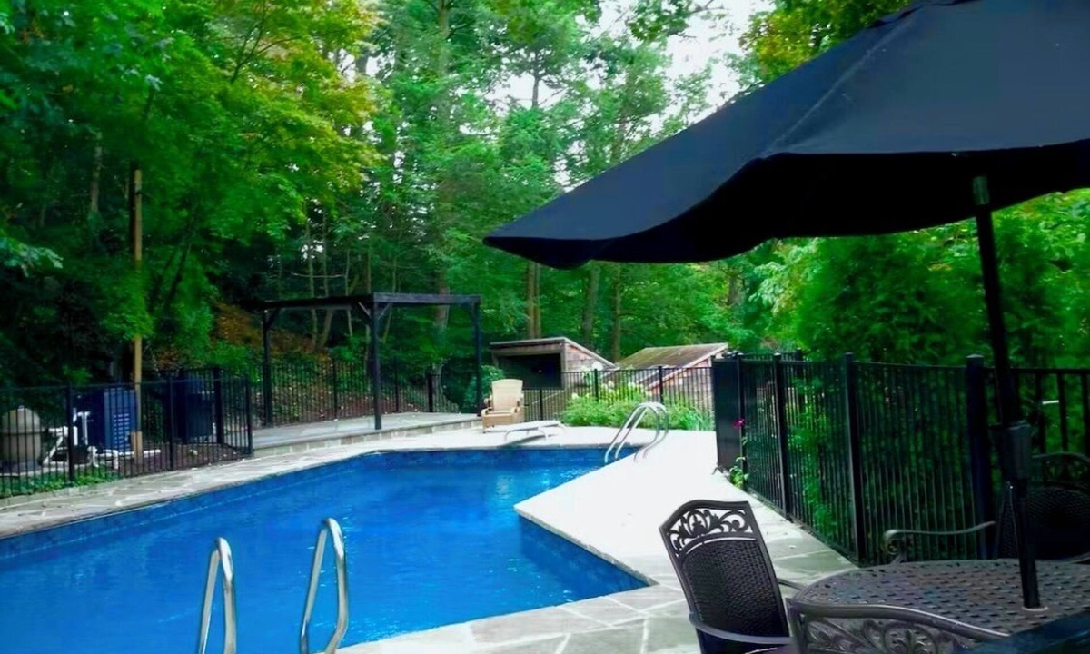 Greenwich Cottage | Riverfront Cottage w/Heated Pool, Hot Tub & Fireplace, 35 min to NYC