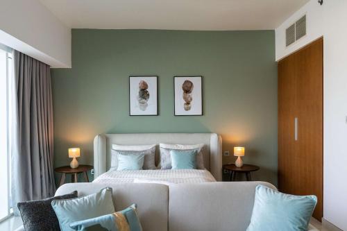 Al Raha Beach Apartment | Roam Inns Unique Studio Al Bandar 2