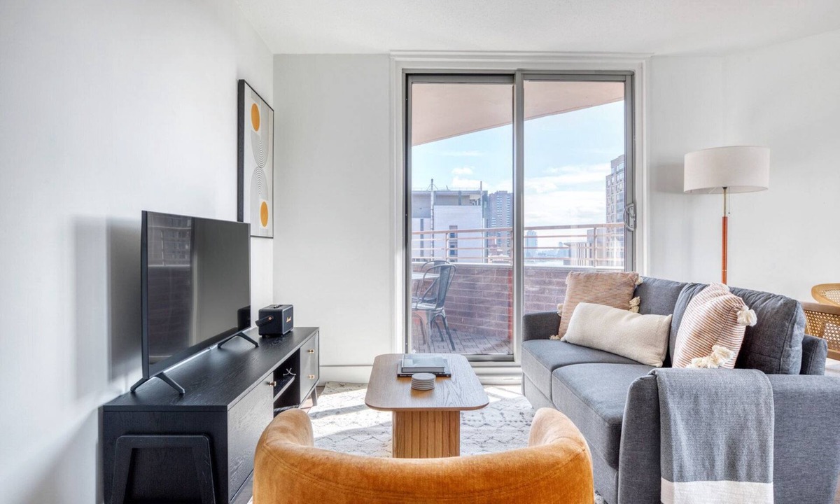 Peter Cooper Village Apartment | Serene Kips Bay 2BR w/Gym & Doorman, nr Murray Hill, by Blueground