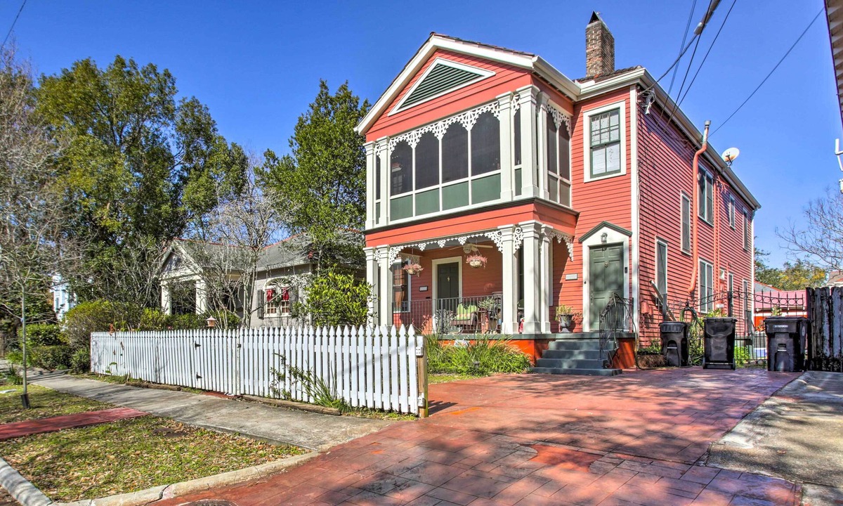 Bayou St. John House | Soul & Style! Duplex Near French Quarter w/Porch