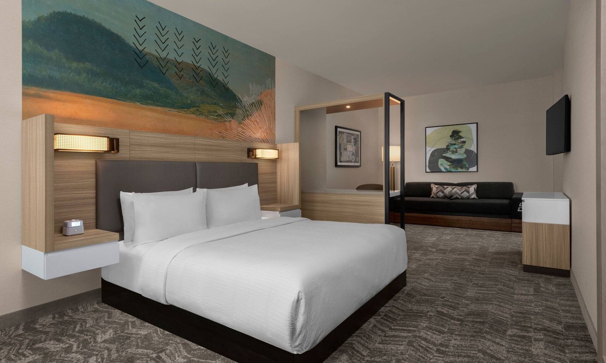 Chula Vista Hotel | SpringHill Suites by Marriott Chula Vista Eastlake