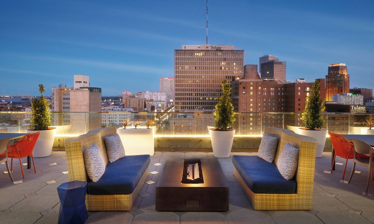 Central Business District Hotel | SpringHill Suites by Marriott New Orleans Downtown/Canal Street