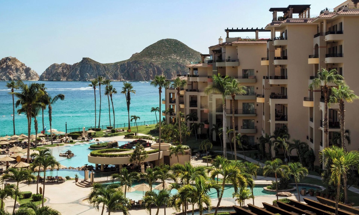 Cabo San Lucas Villa | Stunning Villa in Medano Beach Oceanfront Resort! Close to downtown Cabo!