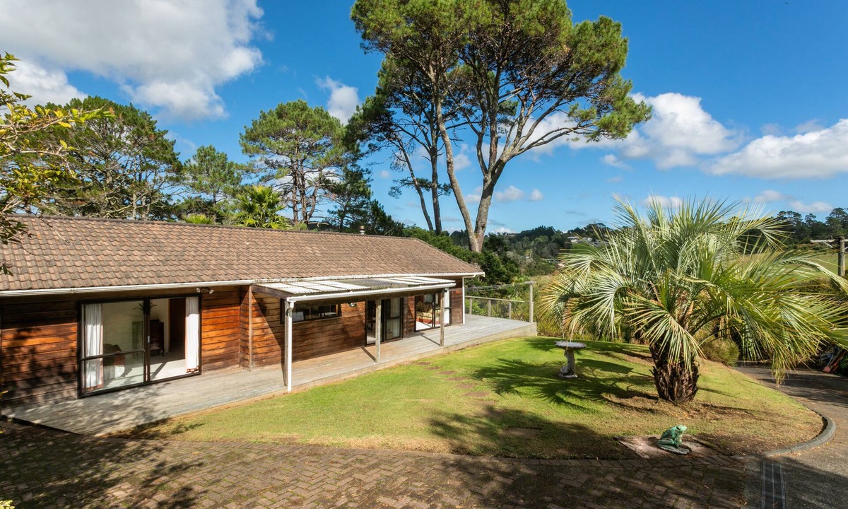 Swanson House | "The Haven' Swanson, peaceful semi-rural lifestyle living.