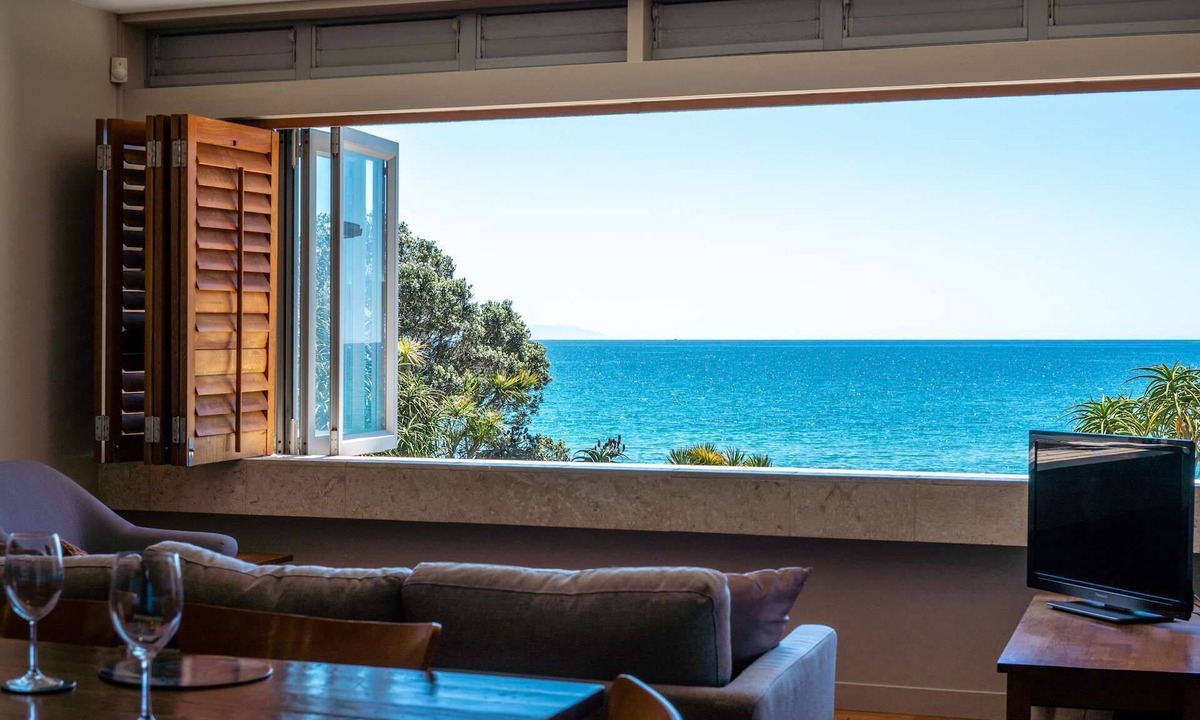 Onetangi Apartment | The Sands - Apartment 25 - Onetangi Beach
